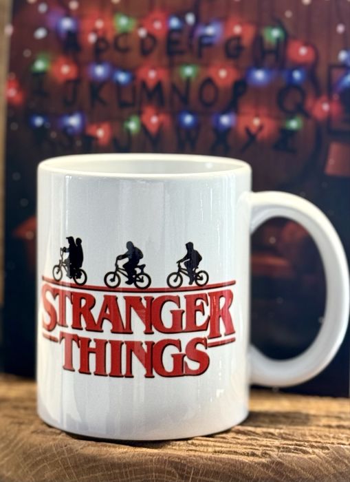 Кружка Очень странные дела Stranger things
