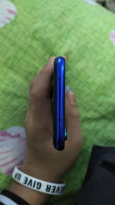 Redmi note 8,6 oy kafolati,holati yaxshi,ishlatilgan