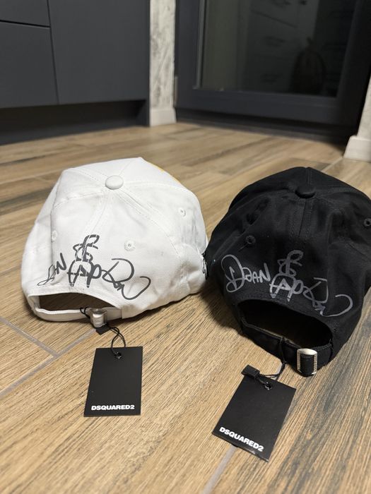 Dsquared2 шапки