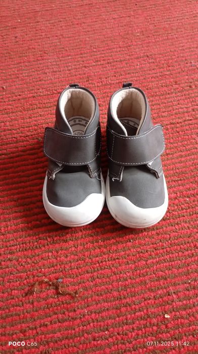 5 пар обуви для мальчика