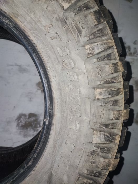 Продам грязывую резину