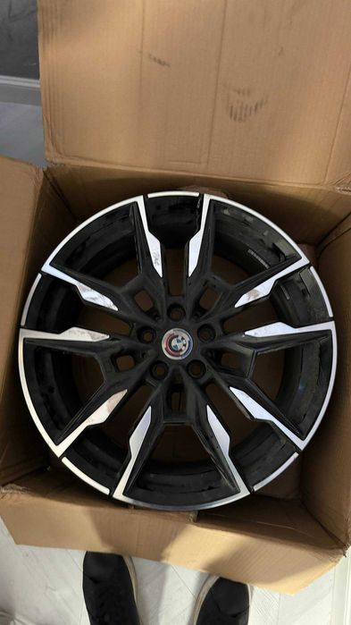 Заводские диски от bmw i4 m50, оригинал, 3шт R19 (не комплект)