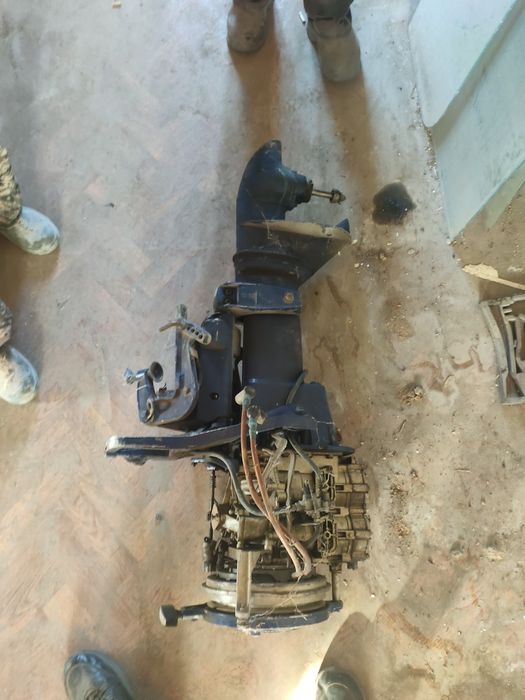 Лодочный Мотор .