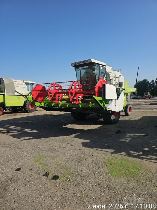 Claas kombayn sotiladi