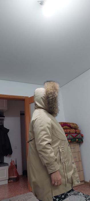 Продам парку. В хорошем состоянии