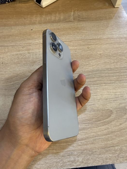 IPhone 15 Pro Max 512GB Titan