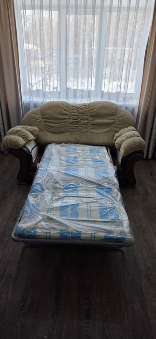 Продаётся мягкий уголок