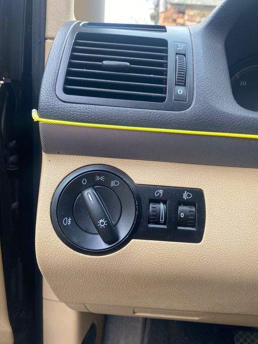 VW Touran 2.0 TDI - Автоматик, Перфектен семеен автомобил 2004