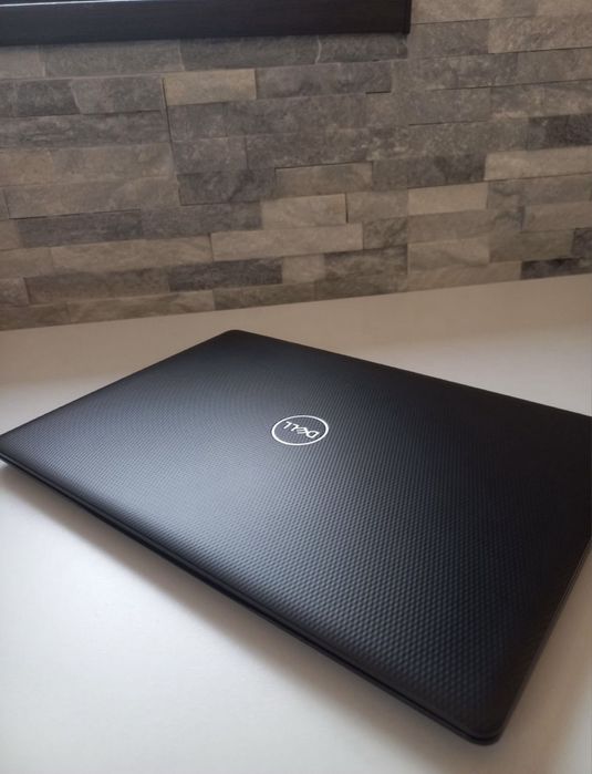 Laptop Dell Inspirion 3584, intel i3, video dedicata 2GB, SSD 500GB