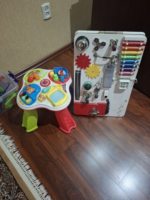 Продаются 3 развивашки для деток