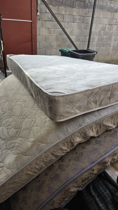 Продам матрас каждый по 10 тысяч