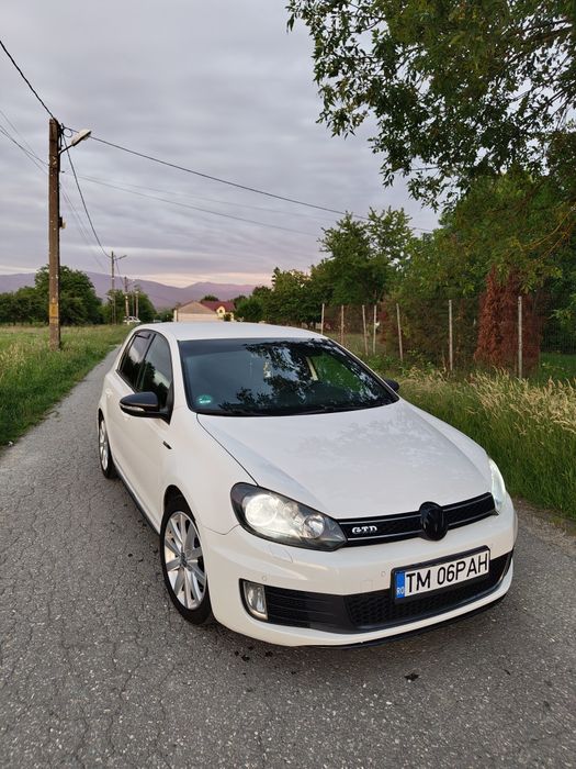 VOLKSWAGEN Golf 2011 — imagine 1