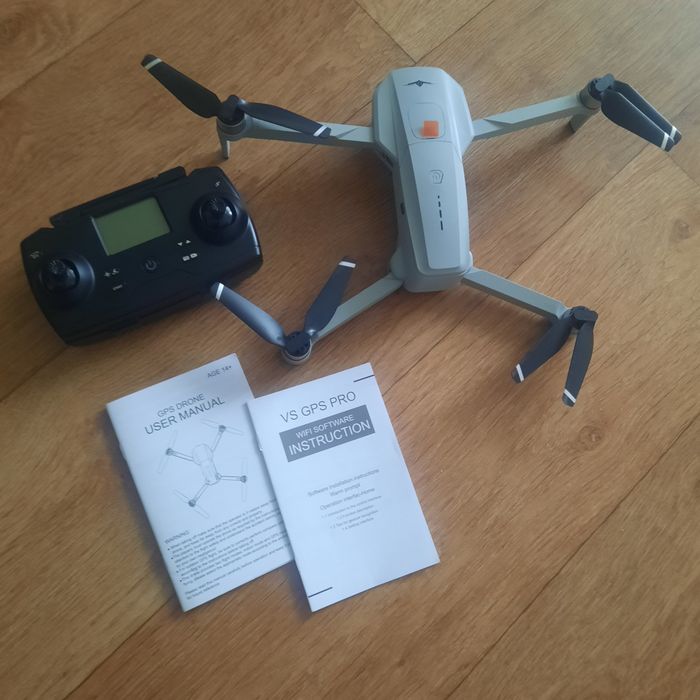 Продам дрон USER MANUAL