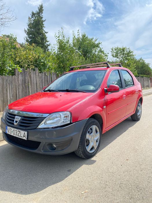 Vând Logan 1.6MPI