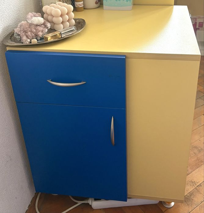 Мебели за детска стая  Ирим