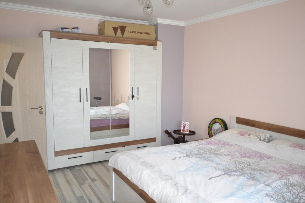 Тристаен саниран апартамент след основен ремонт