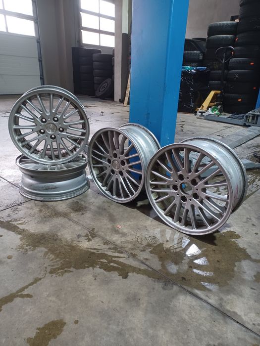 Vând jante 17  te BMW X3 5x120