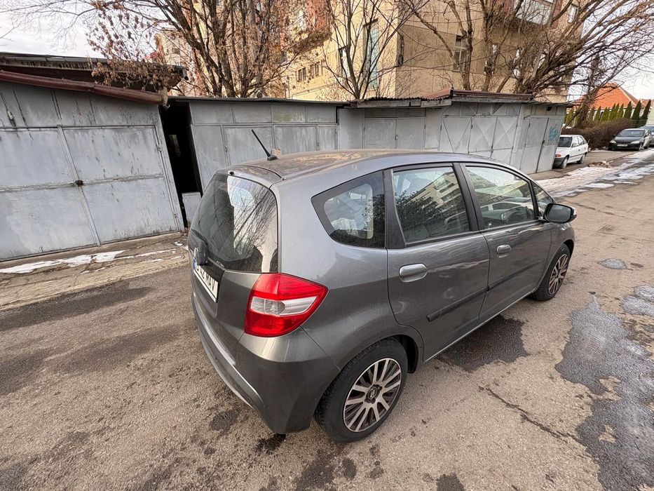 Honda Jazz Honda Jazz 1.4 i-VTEC 2011 | Primul proprietar | 108.650 km
