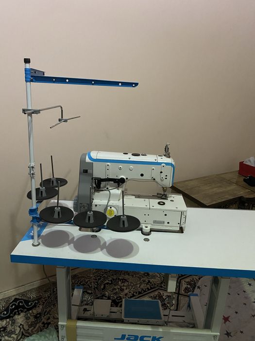 yangi rashma tikuv mashina sotladi