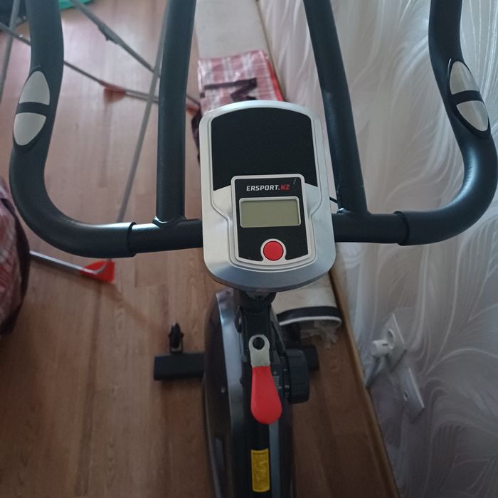 Продам велотренажер в отличном состоянии