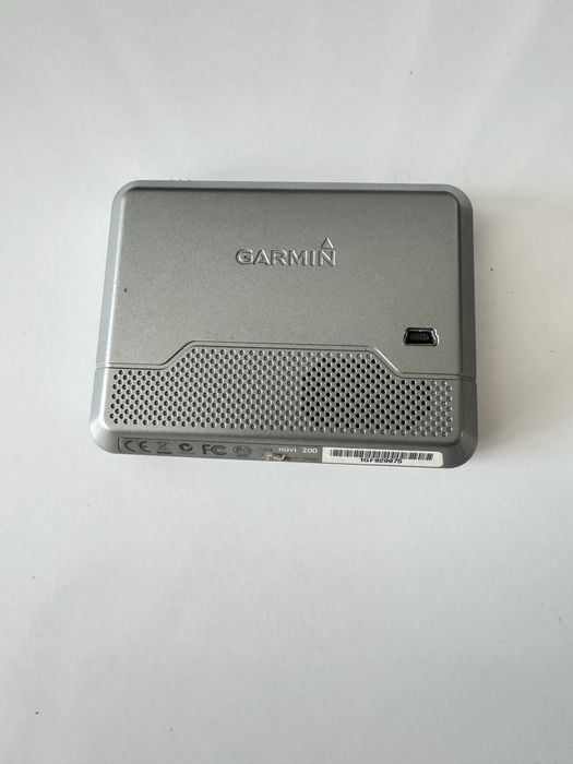Навигация Garmin nuvi 200