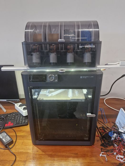 3d принтер BAMBU LAB P1S с AMS системой