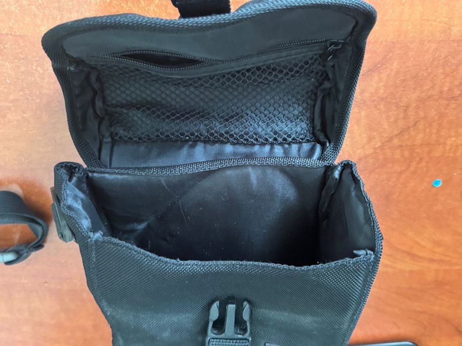 Продам бинокль  Zeiss Victory RF