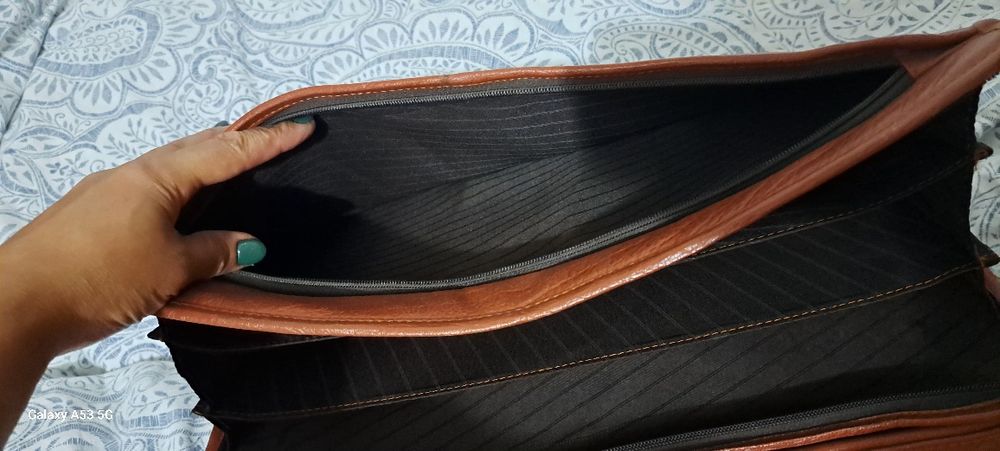 продам сумку для ноутбука