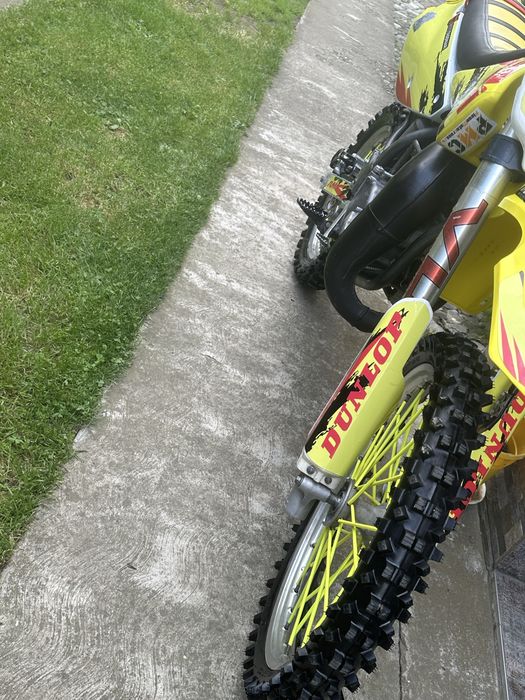 Suzuki Rm 85 2010(nu yamaha ktm husqwarna beta sherco gas gas honda husaberg tm racing kxd)