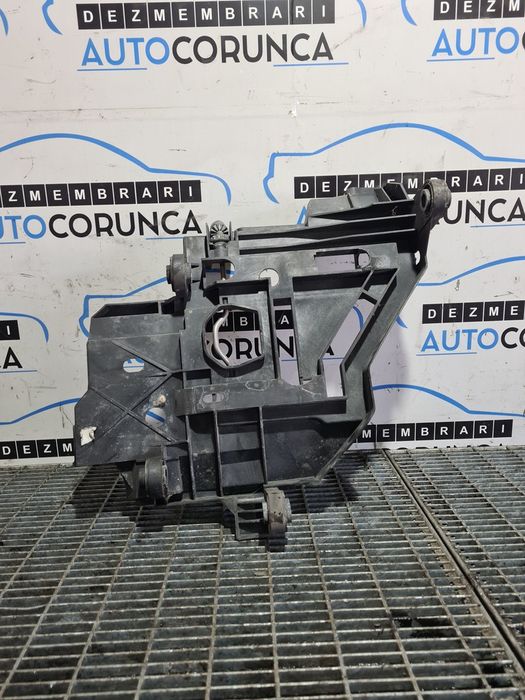 Suport far stanga Porsche Cayenne 2002 - 2006 SUV 4 Usi (935) Xenon Garantie