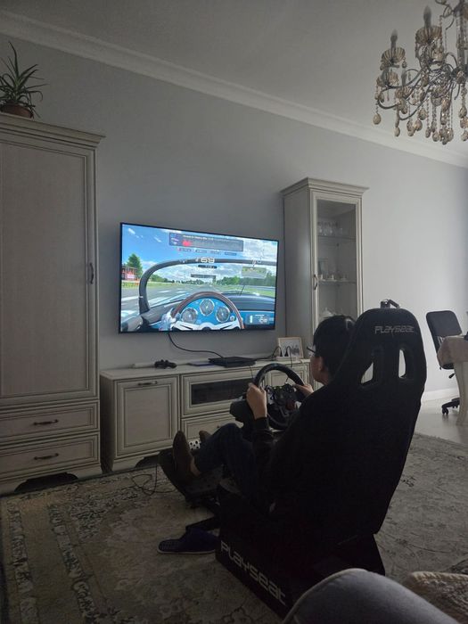 Игровой руль продам