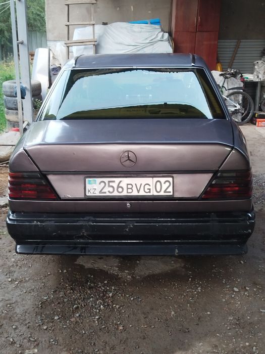Продам Мерседес 230 124 кузов