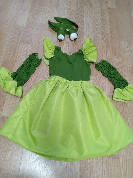 Costum broscuță vârstă 5-6 ani