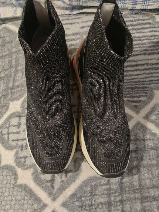 Оргинални Karl lagerfeld, Liu_jo, подарък сандалети, доставка