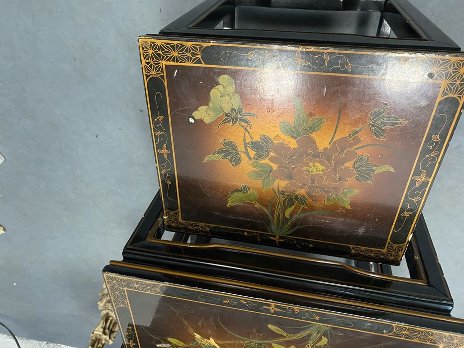 Троен сет японски маси изрисувани ръчно