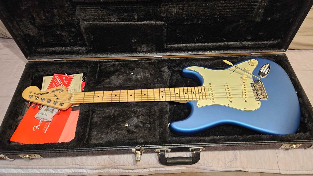 Fender Strat American Performer, Lake Placid Blue
