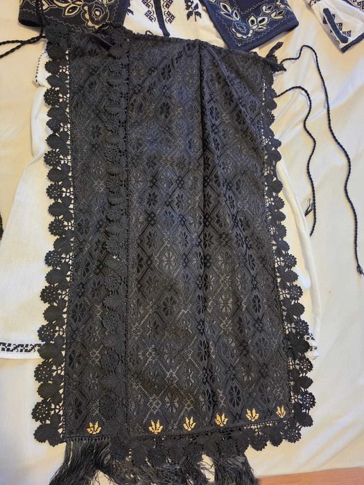 Costum popular femeiesc Mărginimea Sibiului / Ardeal