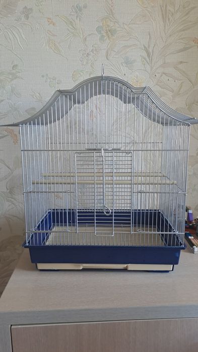 Клетка для попугаев птиц