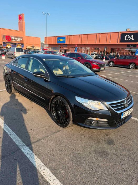 Volkswagen Passat CC 2.0 TDI 5 locuri 4Motion 2011