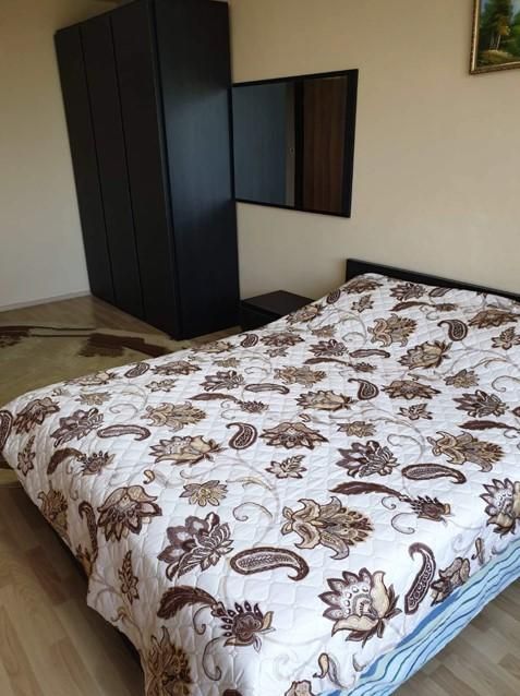 Дава се под наем Тристаен апартамент в София, Люлин 8 - 96 кв.м за 718.08 € - Снимка #3