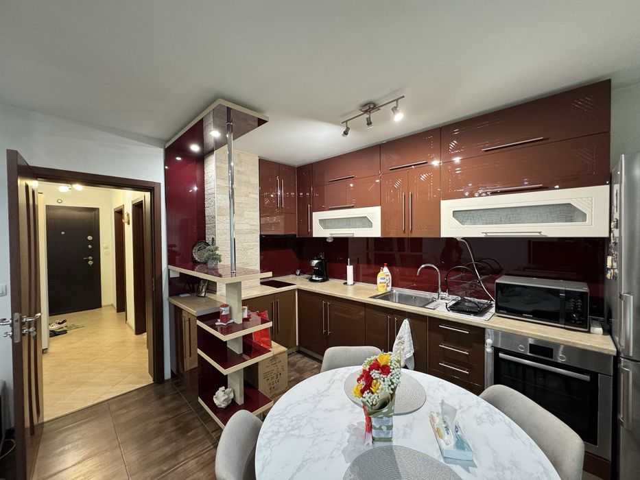 Продава се Двустаен апартамент в Казанлък - 64 кв.м за 2344 €/кв.м - Снимка #1