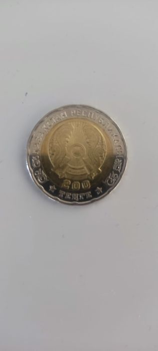 Продам монету юбилейную