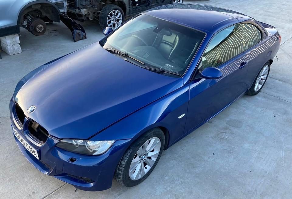 Dezmembrez BMW 335i E93 M-Pack ,NAVI mare,Recaro piele Nappa incalzit