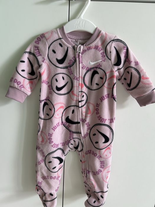 НОВ Поларен гащеризон Nike, 62-68