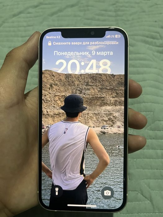 iPhone 12 64Gb Akb 87%