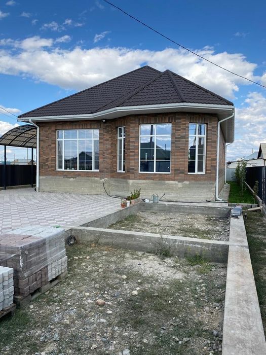 Строители из Узбекистана