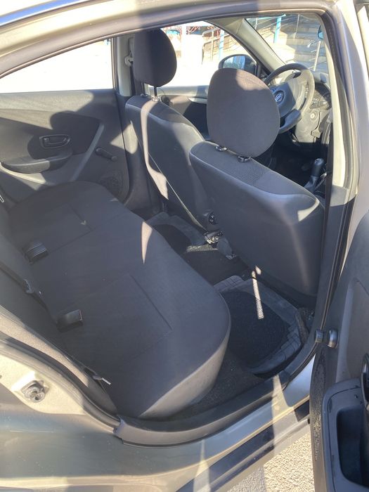 Nissan almera срочно