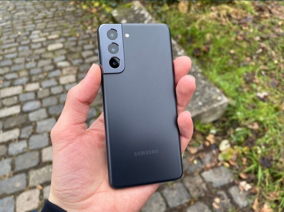 Galaxy S21 5G   ishlashilariga kafolat beramiz