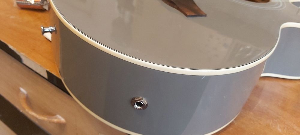 Vând pachet chitara electroacustica  Music Fidelity