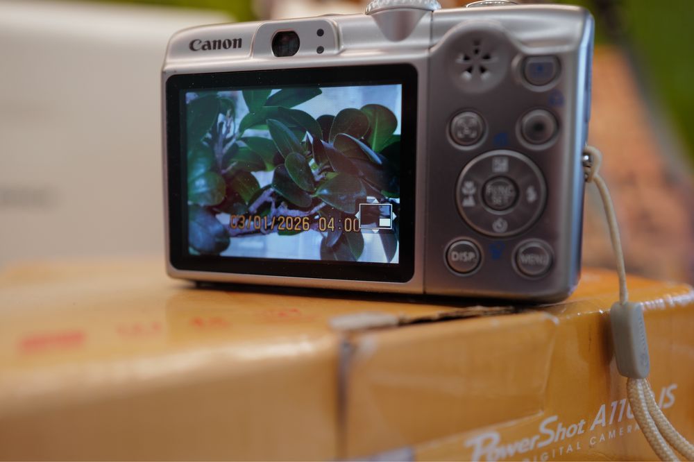 Aparat foto Canon Powershot A1100 IS 12 Mp la Cutie Data Ora Itp AA